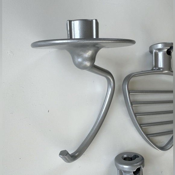 KitchenAid brand beater set for tilt head 5 qt mixer. Set of 3. - Picture 10 of 11